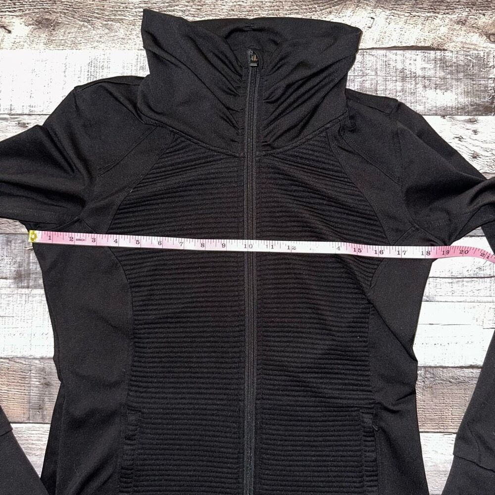 Athleta Stretch & Release Yoga Workout Zip Up Black Jacket | Size M - Picture 4 of 10